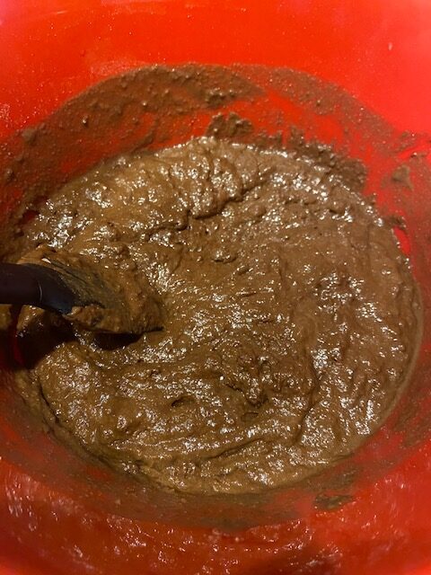 Wet chocolate cake mix